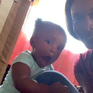 Meet your Posher, Connie